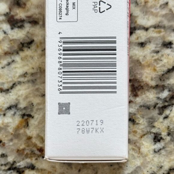 Ultra Facial Advanced Repair Barrier Cream brand new in box - Picture 5 of 6